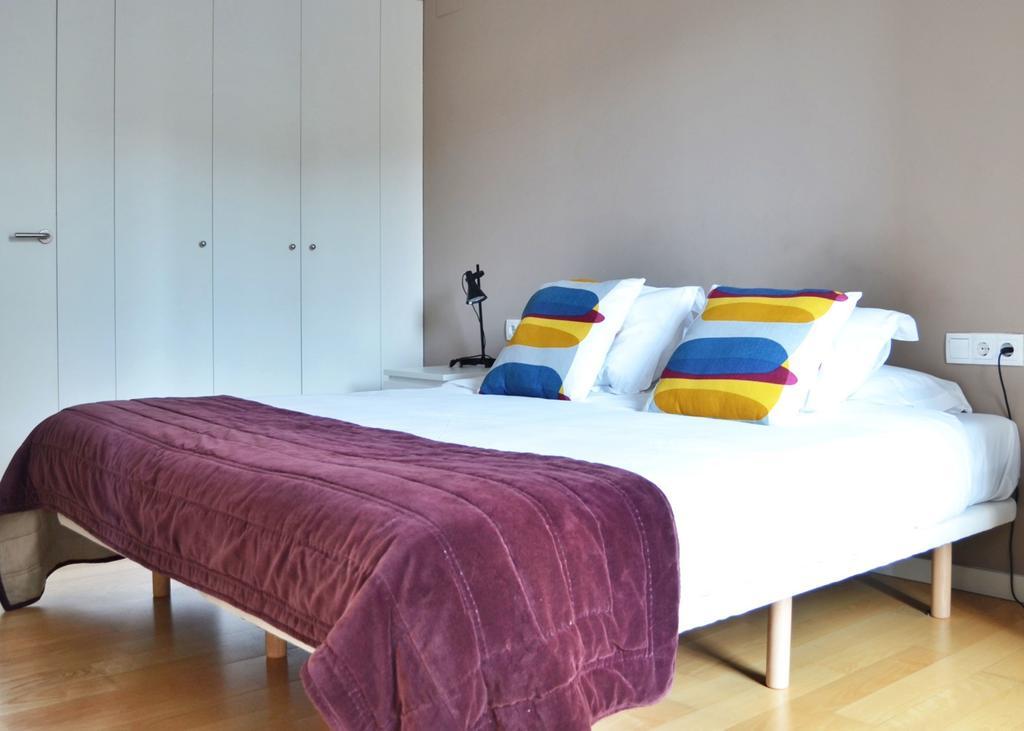 Durlet Beach Apartments Barcelona Room photo