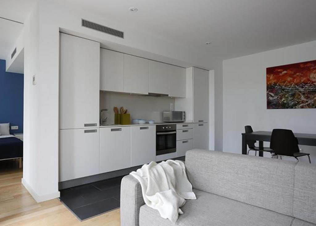 Durlet Beach Apartments Barcelona Room photo